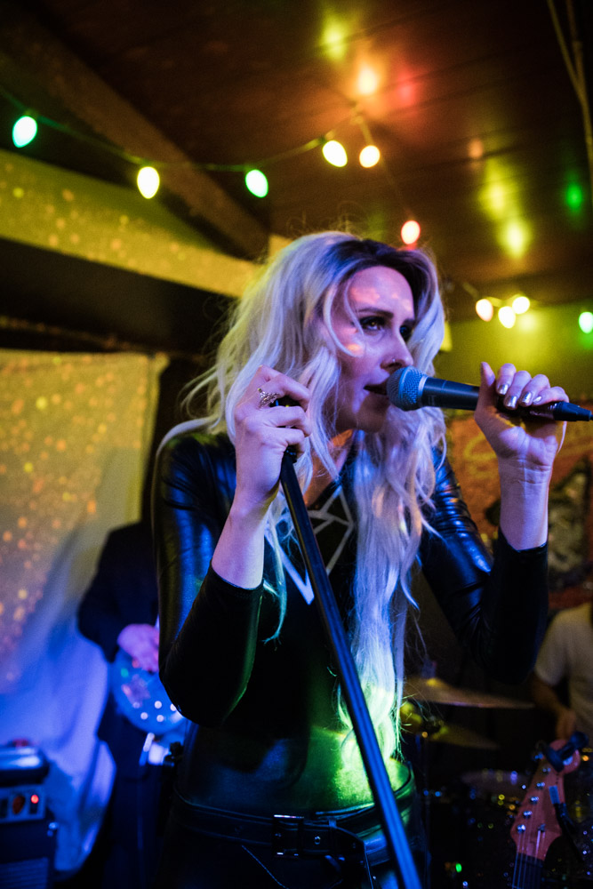 Photos of Sarah Wild at Starday Tavern on Jan. 11, 2019 | Vortex Music ...