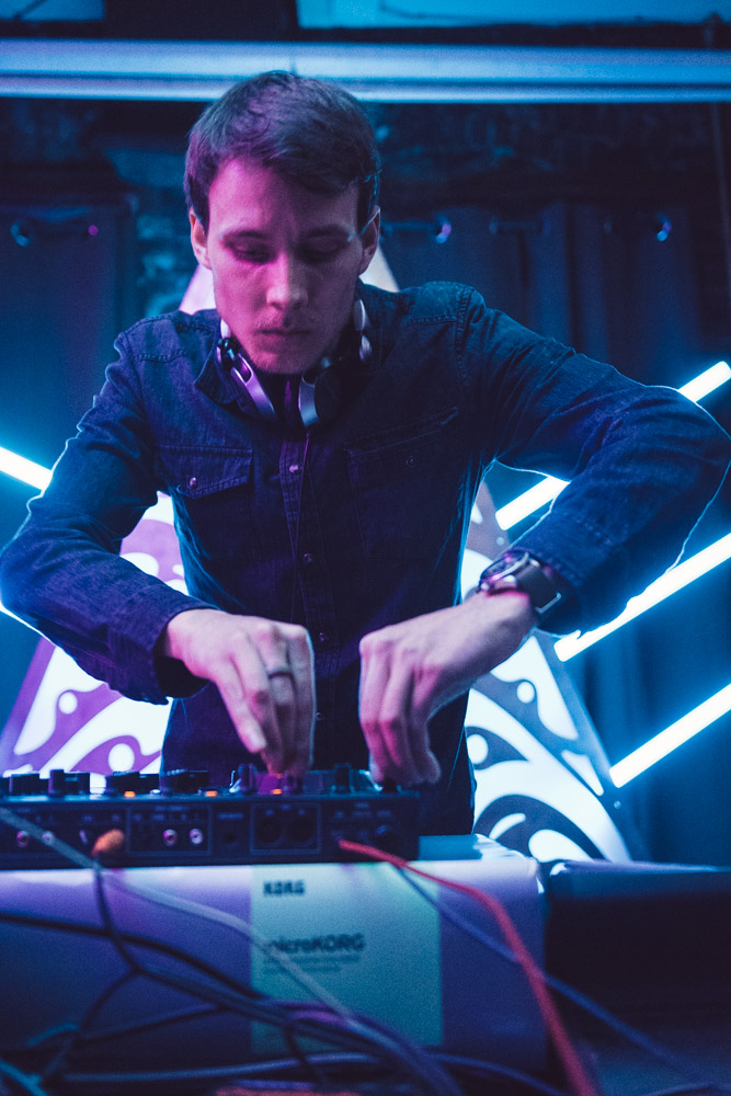 Tonebox, Bit House Saloon, photo by Joe Bitters