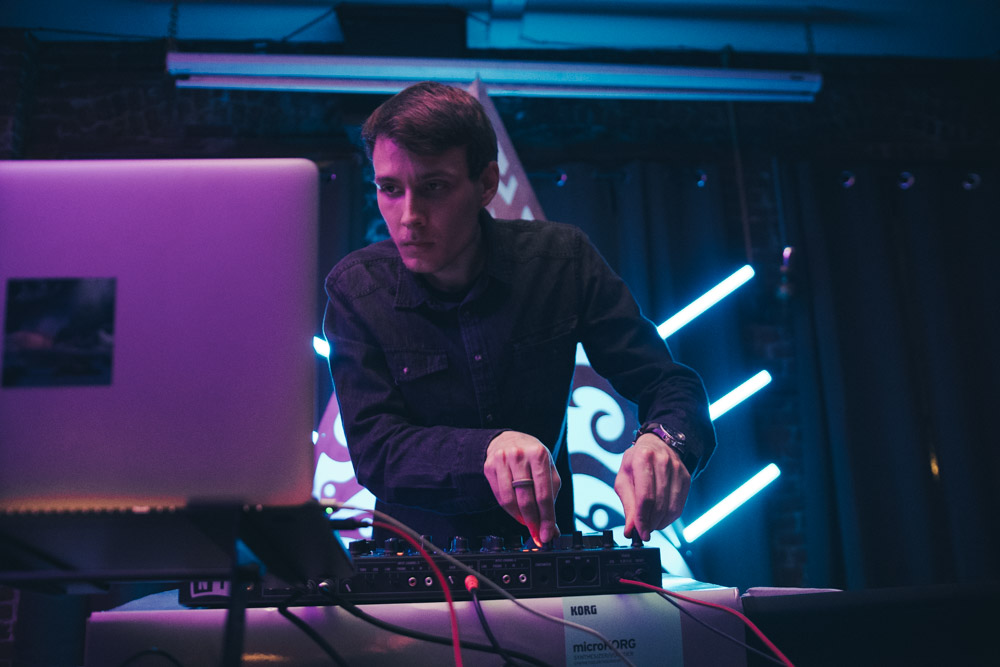 Tonebox, Bit House Saloon, photo by Joe Bitters