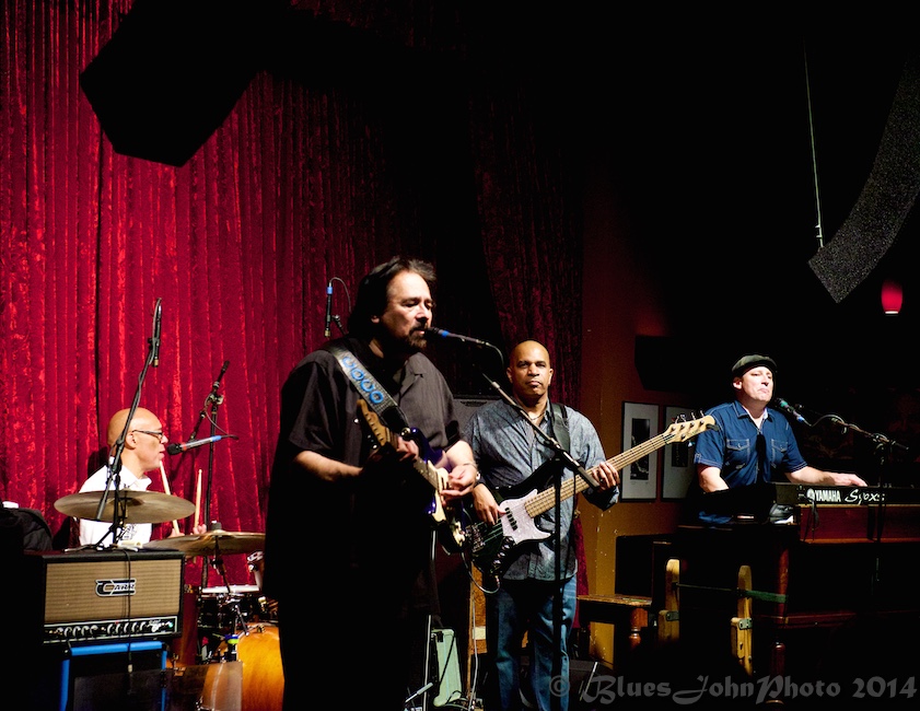Coco Montoya, Jimmy Mak's [CLOSED], photo by John Alcala