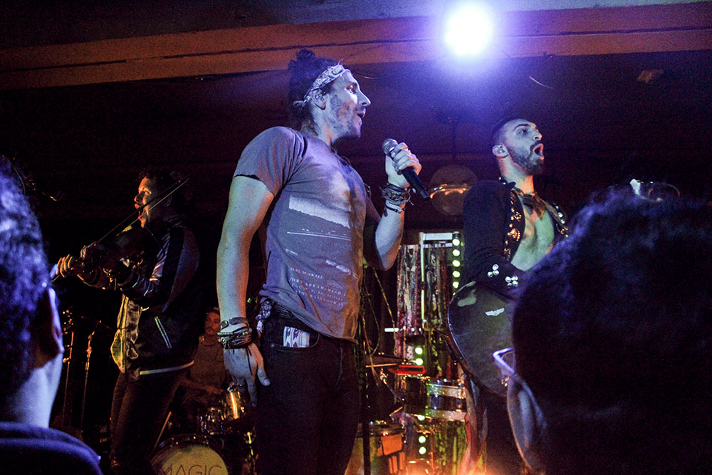 Magic Giant, Lola's Room, photo by Emma Davis