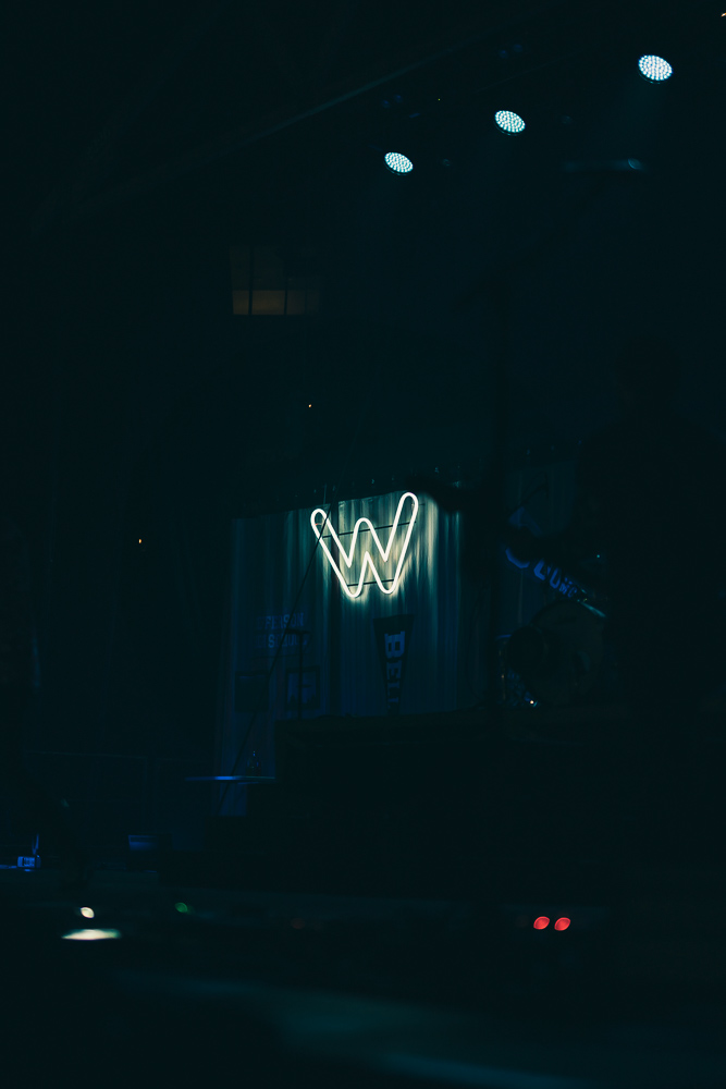 Weezer, Moda Center, photo by Andrew Wallner