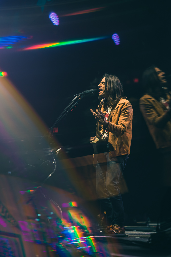 Weezer, Moda Center, photo by Andrew Wallner