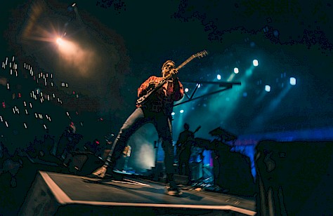 Weezer, Moda Center, photo by Andrew Wallner