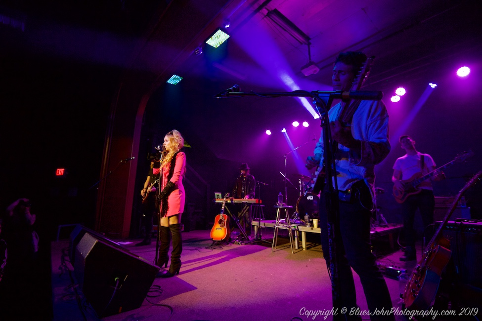 Haley Reinhart, Hawthorne Theatre, photo by John Alcala