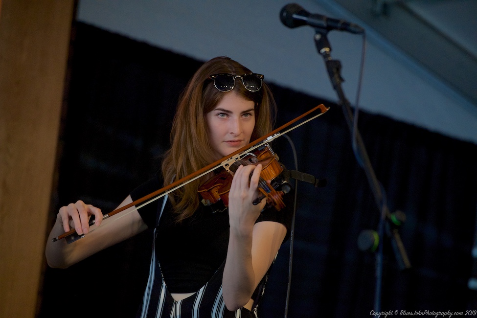 Photos of Kingsley and Redwood Son at the Portland Rose Festival on May ...