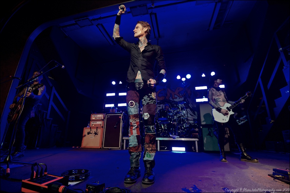 Buckcherry, Hawthorne Theatre, photo by John Alcala