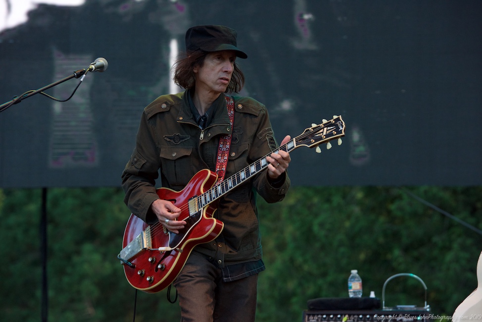 Lucinda Williams, Oregon Zoo Amphitheatre, photo by John Alcala