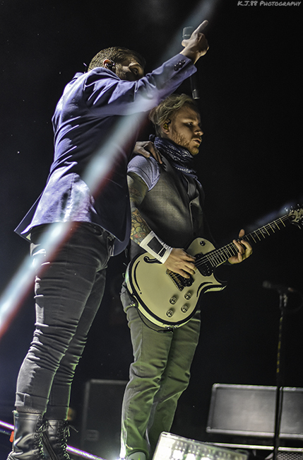 Shinedown, Sunlight Supply Amphitheater, photo by Kevin Pettigrew