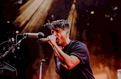 Young the Giant, Edgefield Amphitheater, photo by Sydnie Kobza