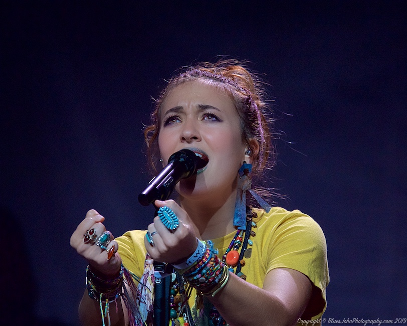 Lauren Daigle, Rose Quarter, photo by John Alcala