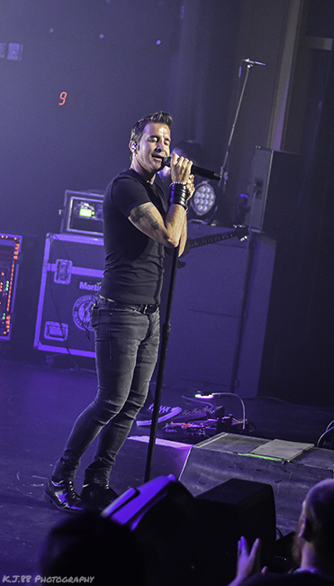 Photos of Scott Stapp, Messer and Sunflower Dead at Revolution Hall on ...