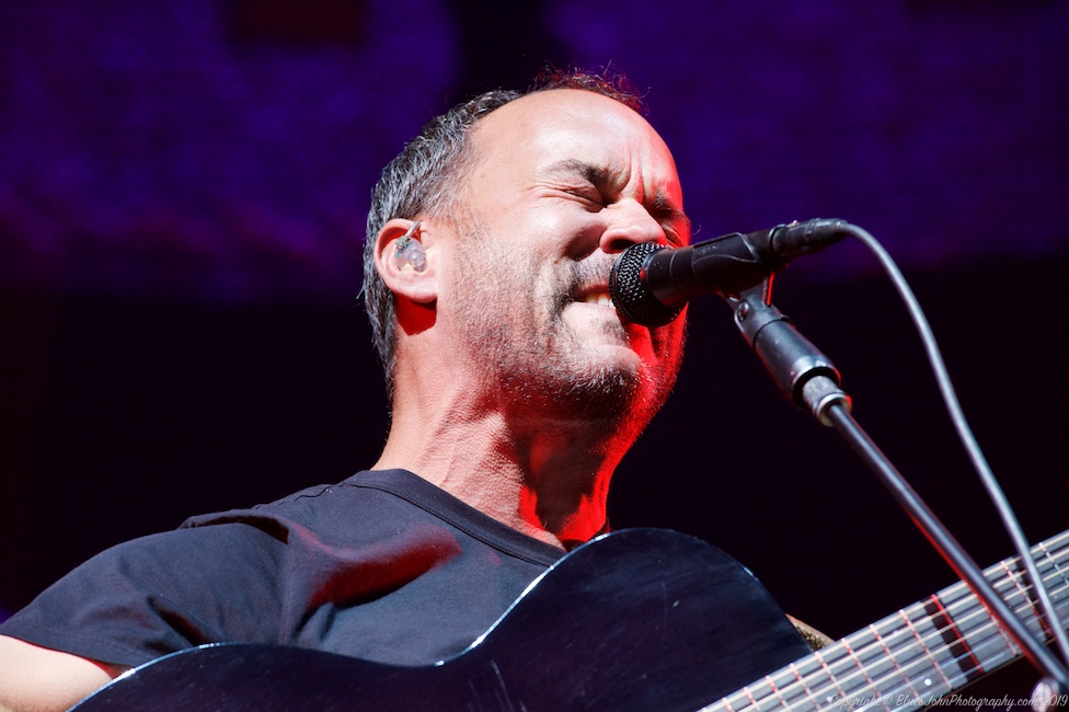 Photos of Dave Matthews Band at Sunlight Supply Amphitheater on