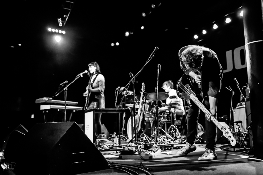 Deep Sea Diver, Roseland Theater, photo by Kris Luke