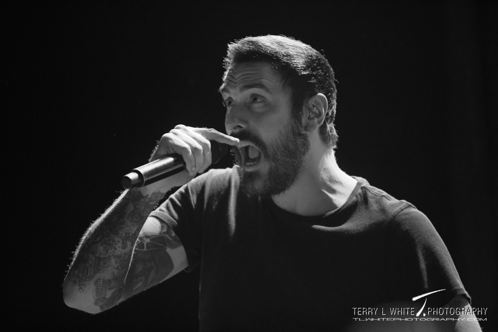 Breaking Benjamin, Sunlight Supply Amphitheater, photo by Terry White