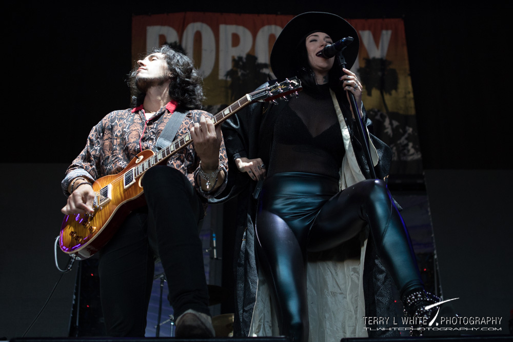 Dorothy, Sunlight Supply Amphitheater, photo by Terry White