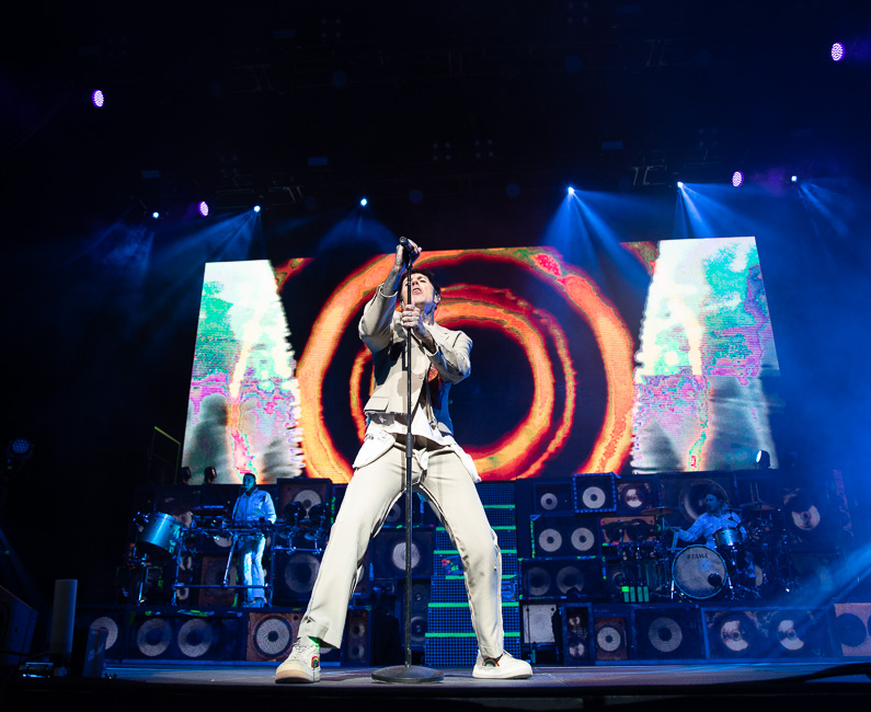 Bring Me The Horizon, Moda Center, photo by Sal Barragan