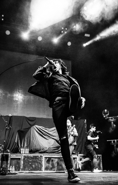 Sleeping With Sirens, Moda Center, photo by Sal Barragan
