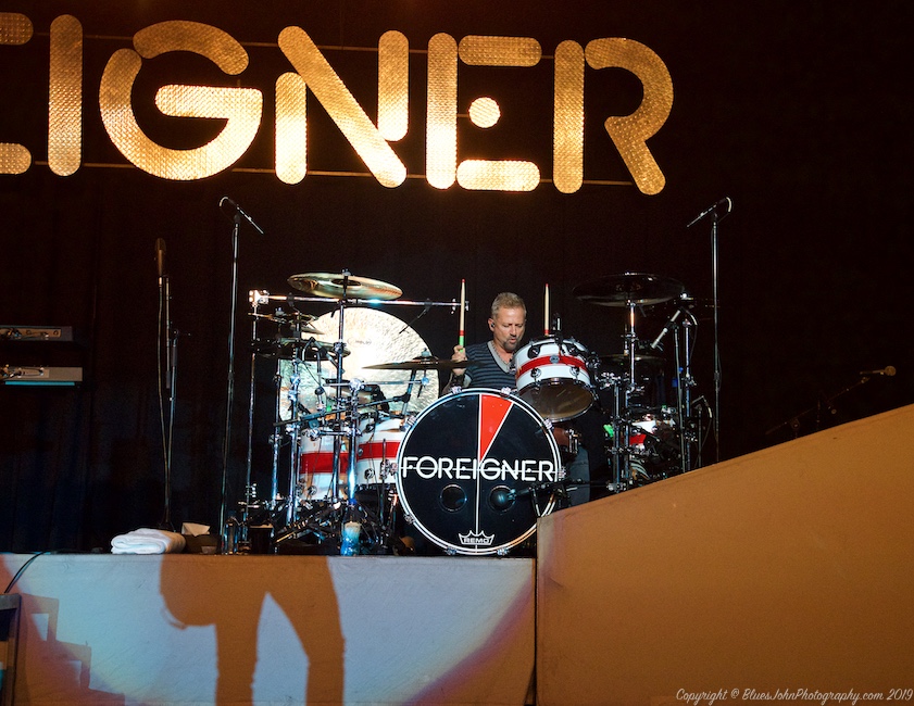Foreigner, Ilani, photo by John Alcala
