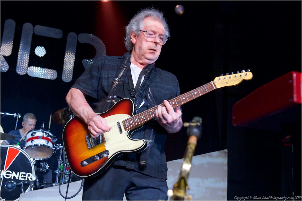 Foreigner, Ilani, photo by John Alcala