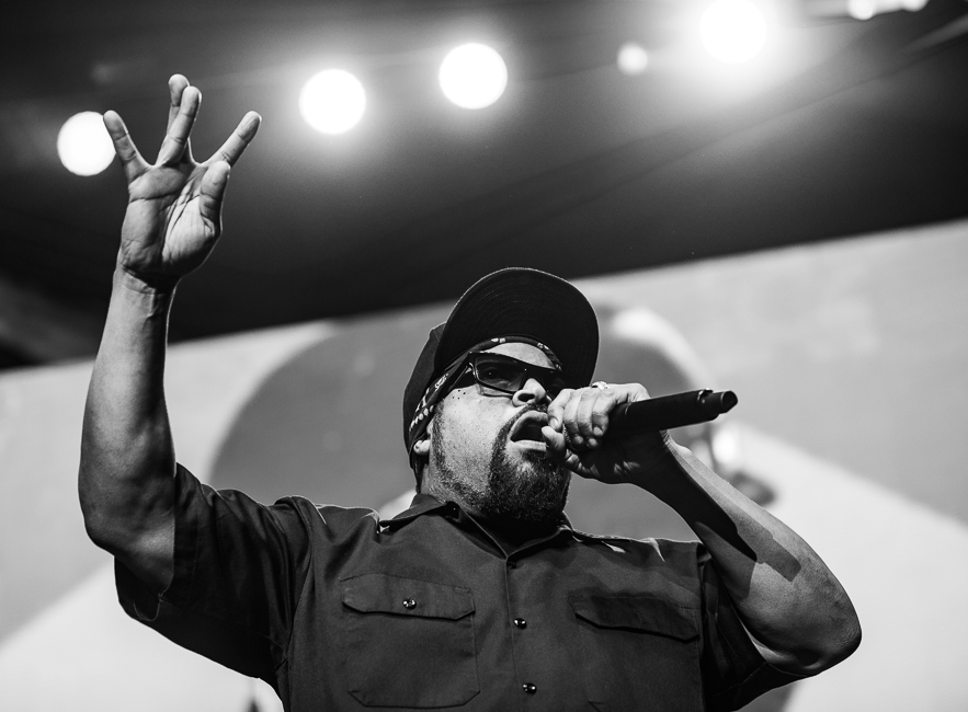 Ice Cube, Moda Center, photo by Sal Barragan