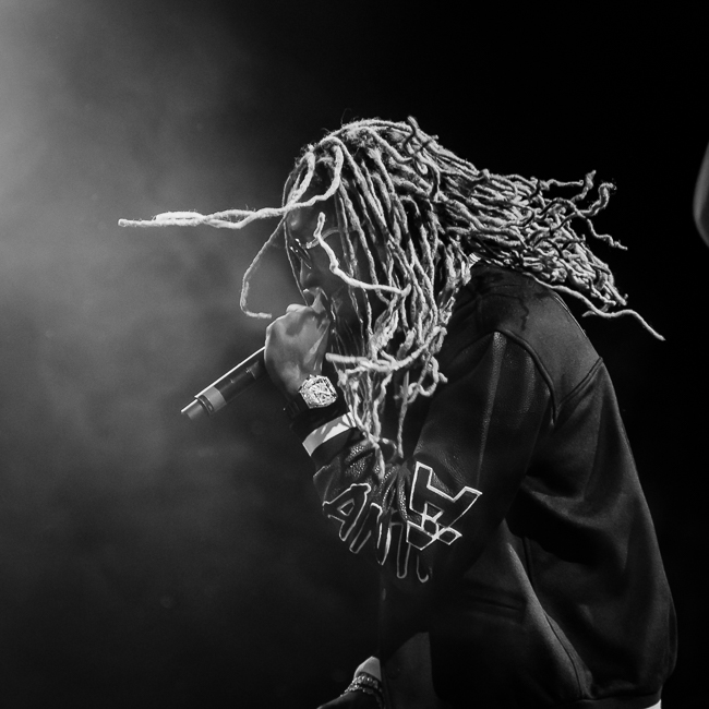 Photos of Young Thug and Machine Gun Kelly at Moda Center on Nov. 11 ...