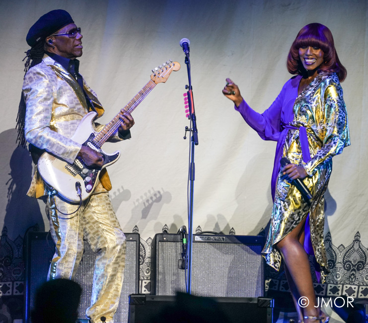 Nile Rodgers & CHIC, Moda Center, photo by Jessica Rentola Ramberg