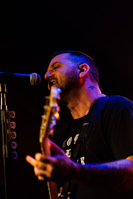Bayside, Hawthorne Theatre, photo by Matthew Wolfe