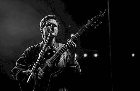 Big Thief, Crystal Ballroom, photo by Ignacio Quintana