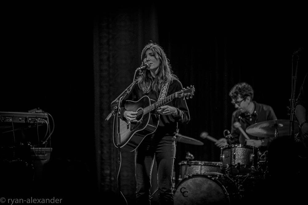 Anna Tivel, Crystal Ballroom, Portland's Folk Festival, Fluff & Gravy Records, photo by Ryan Alexander