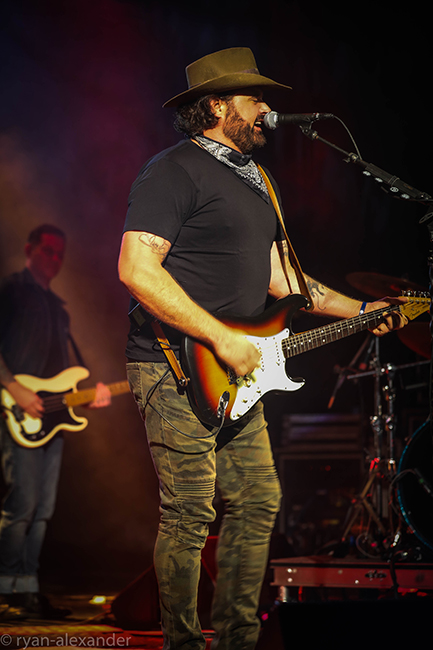 Randy Houser, McDonald Theatre, photo by Ryan Alexander
