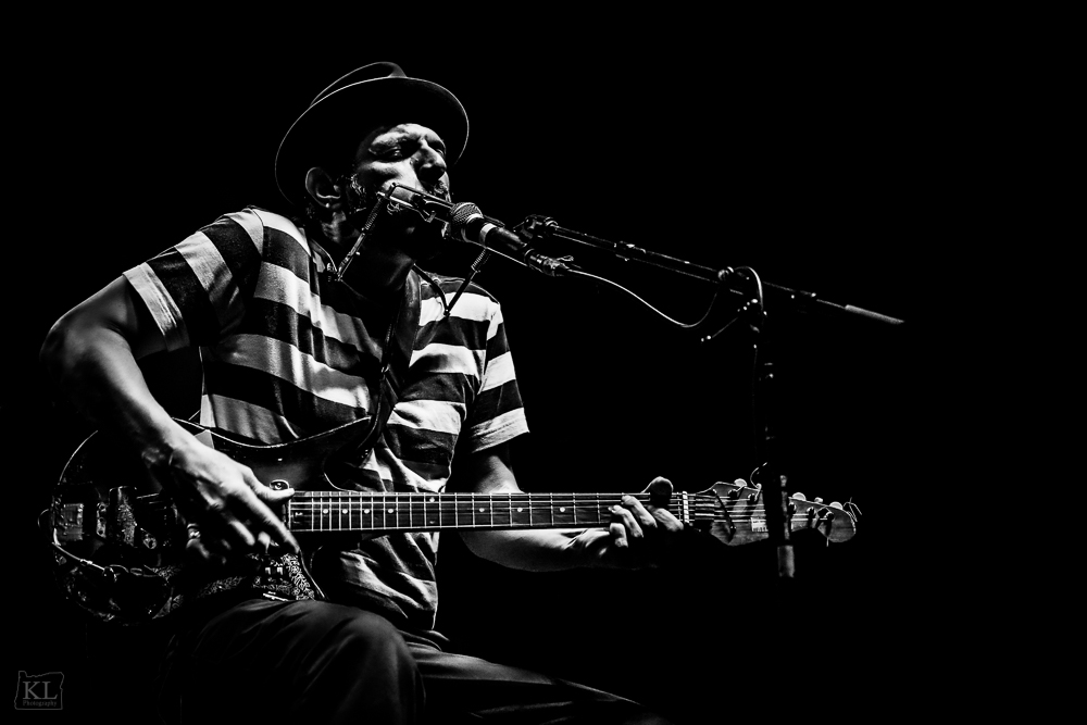 Lauren Napier, Twilight Cafe & Bar, photo by Kris Luke