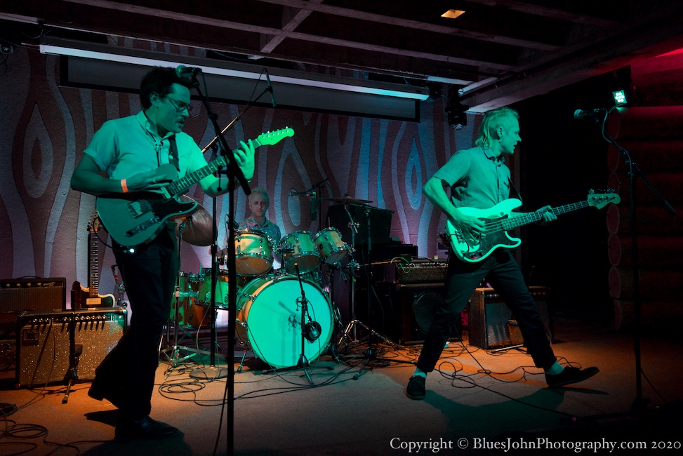 Wave Action, Doug Fir Lounge, photo by John Alcala