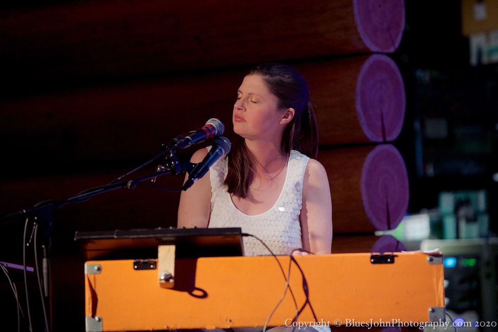 Sama Dams, Doug Fir Lounge, photo by John Alcala