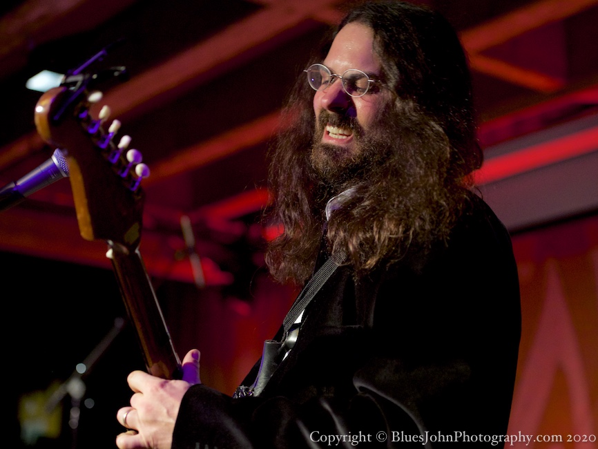 Sama Dams, Doug Fir Lounge, photo by John Alcala