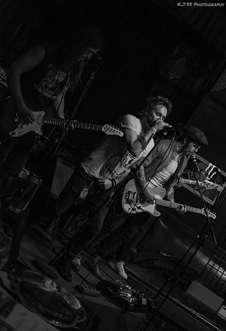 The Jab, Hawthorne Theatre, photo by Kevin Pettigrew