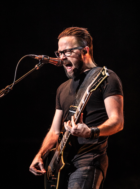 Breaking Benjamin, Moda Center, photo by Sal Barragan