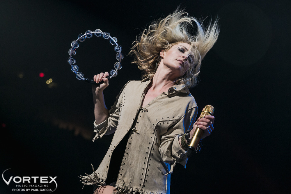 Metric, Moda Center, Rose Quarter, photo by Paul Garcia