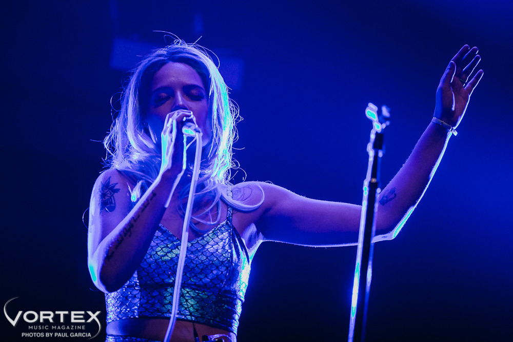 Halsey, Moda Center, Rose Quarter, photo by Paul Garcia