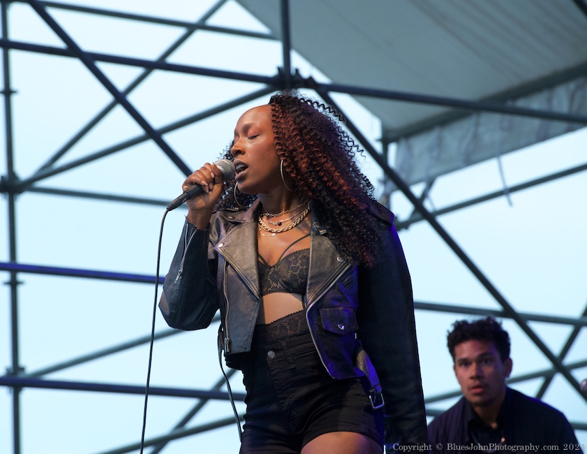 Photos Of Blossom And Dj Rescue At The Lot At Zidell Yards On June 10 