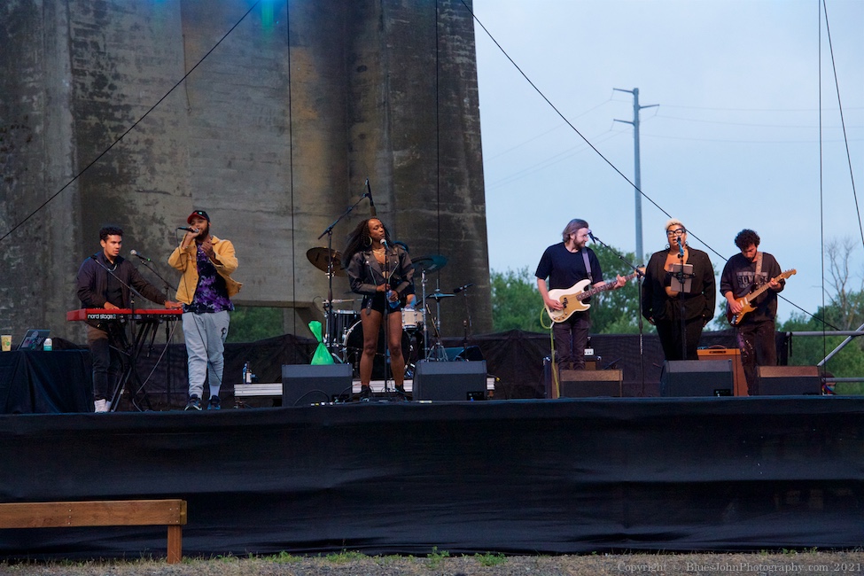 Blossom, The Lot at Zidell Yards, photo by John Alcala
