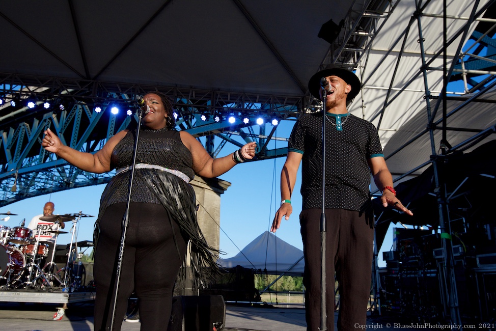 Liv Warfield, The Lot at Zidell Yards, photo by John Alcala