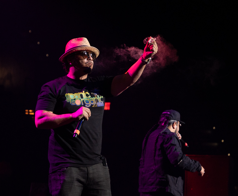 Baby Bash, Moda Center, photo by Sal Barragan