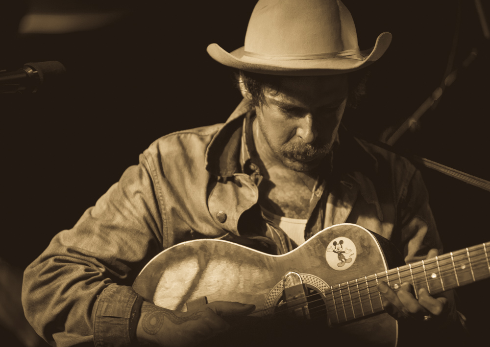 TK and the Holy Knownothings, Mississippi Studios, photo by Chad Lanning