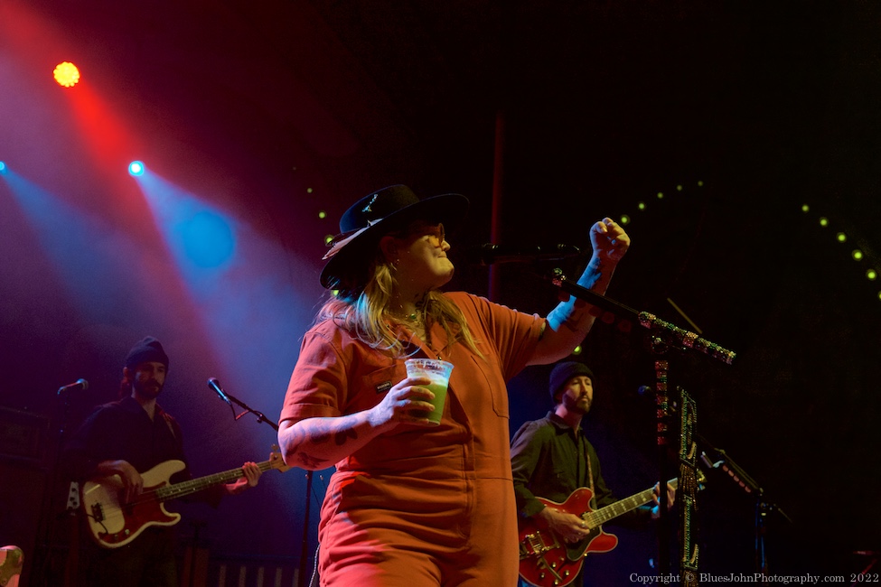 Elle King, Crystal Ballroom, photo by John Alcala
