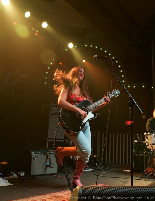 Lola Kirke, Crystal Ballroom, photo by John Alcala