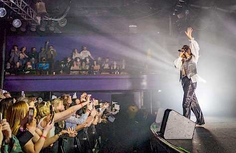 Ashe, Roseland Theater, photo by Miguel Padilla