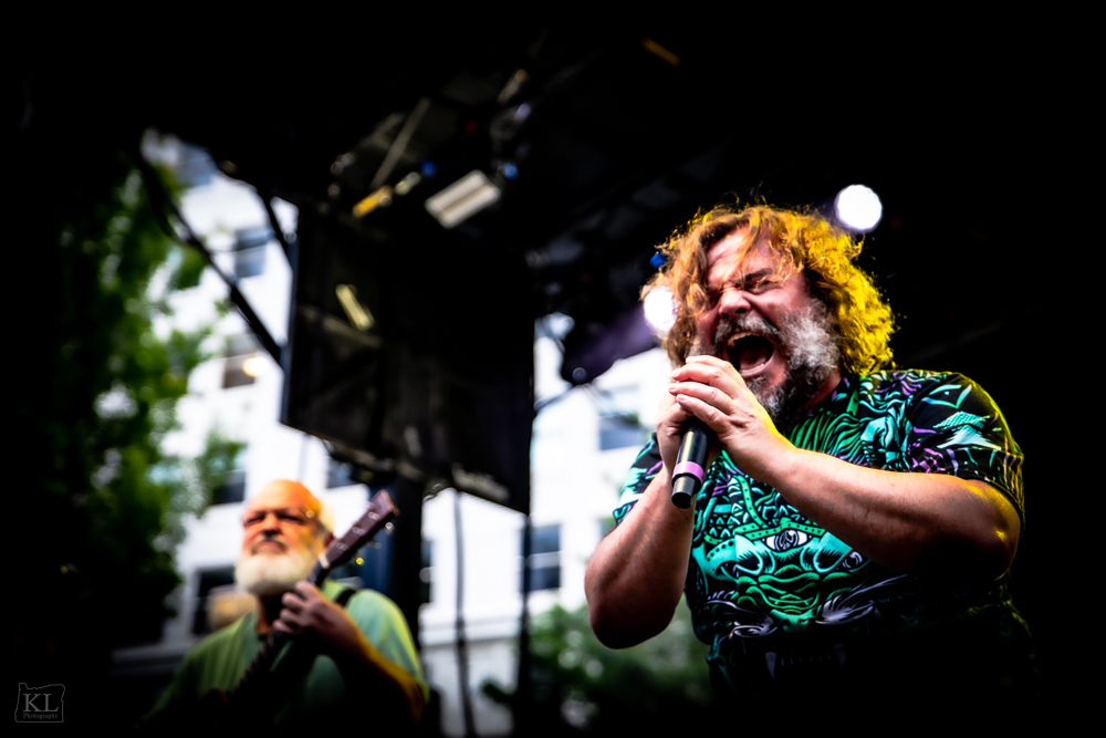 Photos Of Tenacious D And Puddles Pity Party At Pioneer Courthouse ...