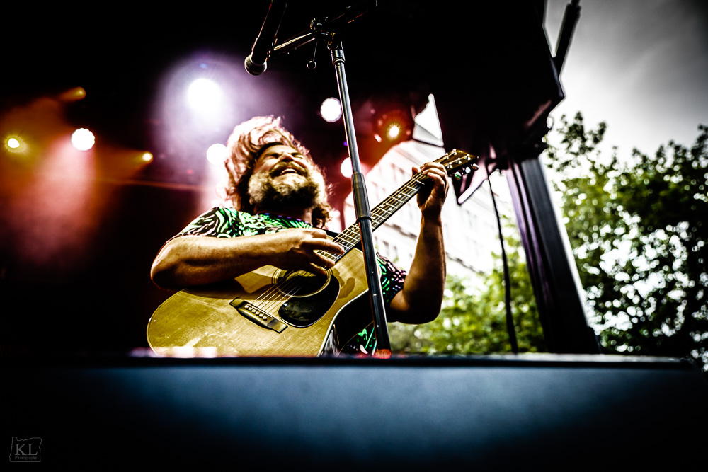 Photos Of Tenacious D And Puddles Pity Party At Pioneer Courthouse ...