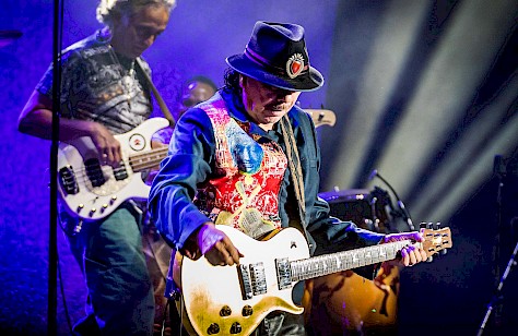 Santana, RV Inn Style Resorts Amphitheater, photo by Miguel Padilla